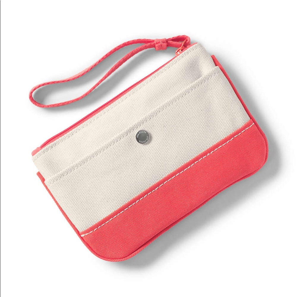 lands end canvas wristlet